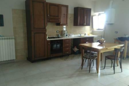 Palazzo Camelot, 19 Via Nazionale Apartment San Demetrio ne' Vestini Ngoại thất bức ảnh